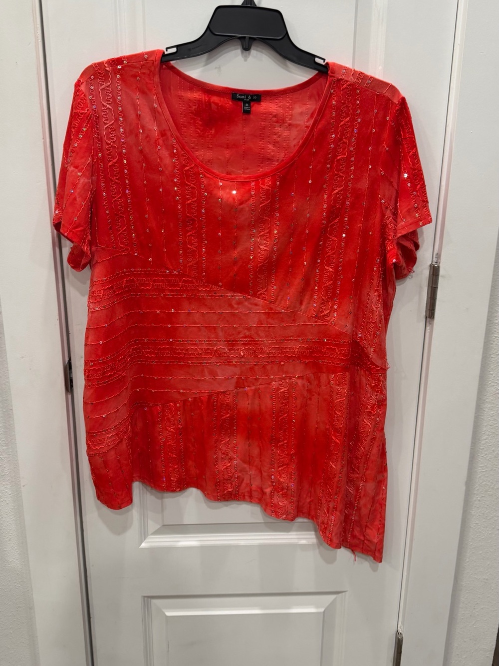 Sami & Jo Bright Red Scoop Neck Embellished Short Sleeve Top